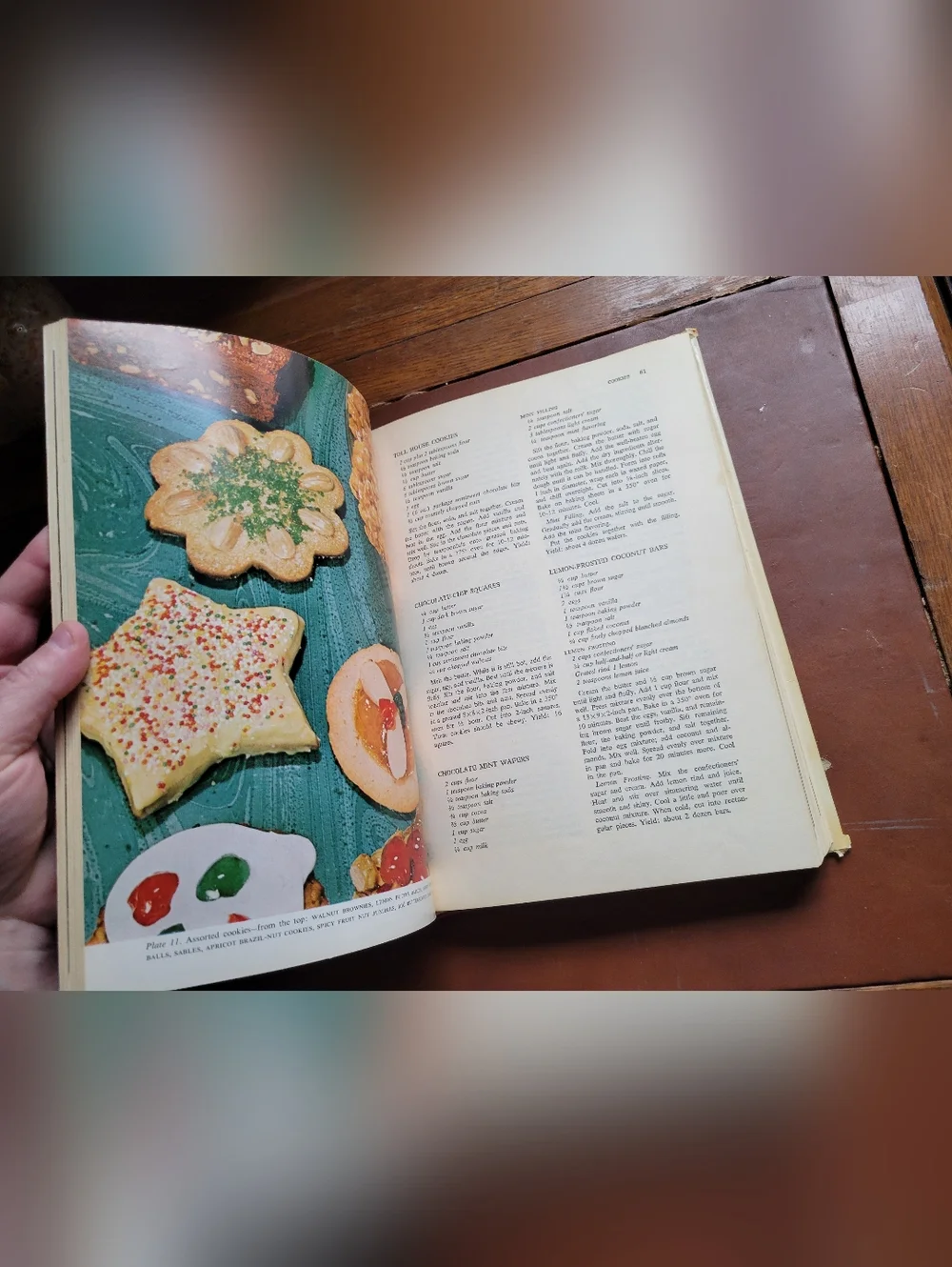 Vintage DESSERT COOKBOOK Ladies Home Journal 1964 Carol Truax